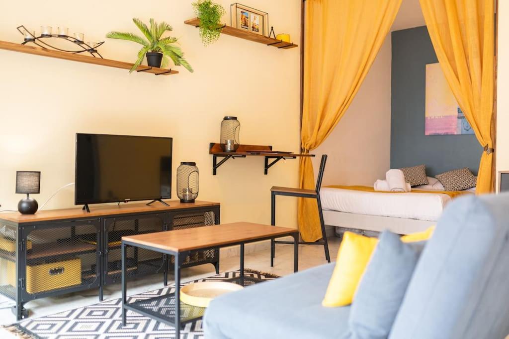 Cosy Studio Pres Des Palaces Mentonnais Eksteriør billede